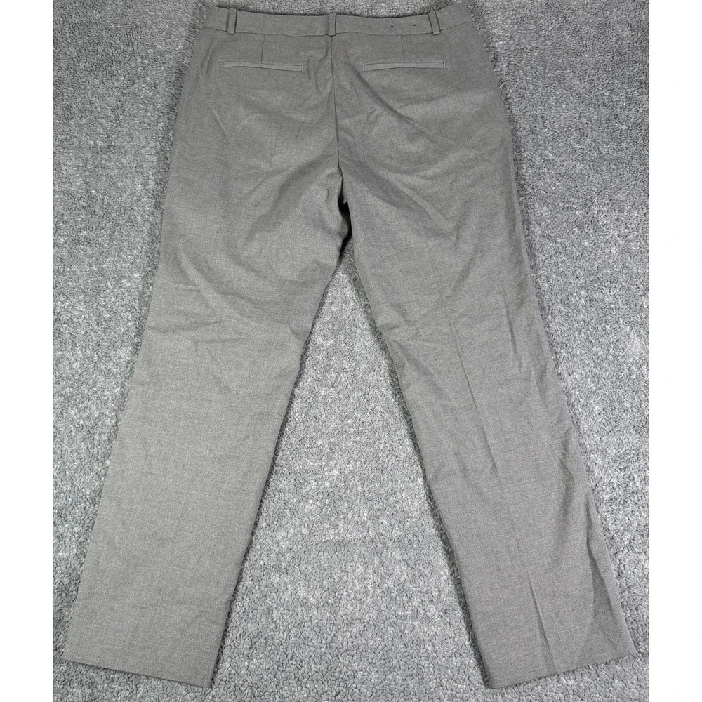 Banana Republic please refer